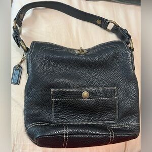 Coach Chelsea Black pebbled Leather Shoulder Bag Model 10947